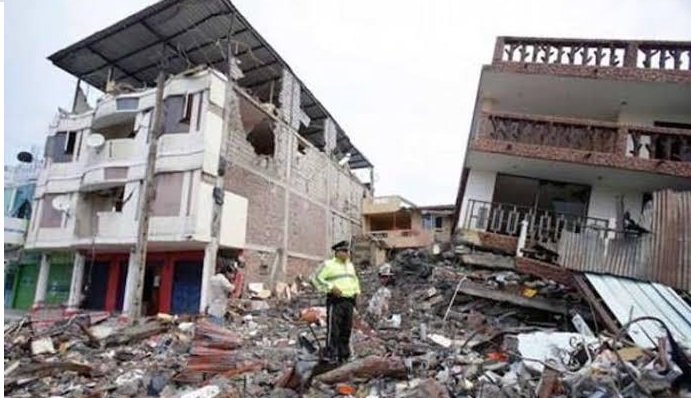 Collapsed buildings and rescue personnel after the Venezuela earthquake 2026